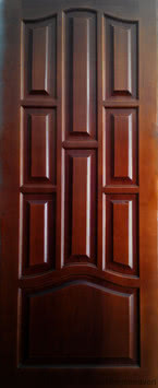 Міжкімнатні дерев'яні двері.