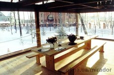 Безрамное раздвижное остекление