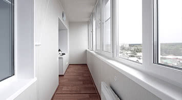 Металлопластиковые окна и двери для балконов
