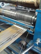 Продольно поперечный роспуск рулонной стали