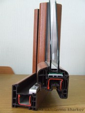 Окна в цвете