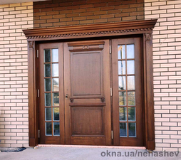 Вхідна група із ясеню &mdash; 