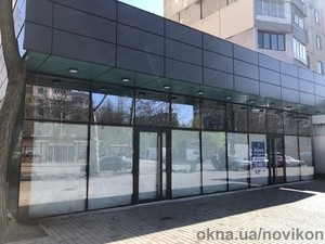 Остекление фасада магазина в алюминиевой системе ALUTECH F50 &mdash; 