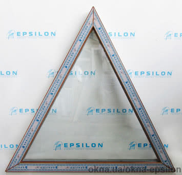 Трикутник 1060 х 1100