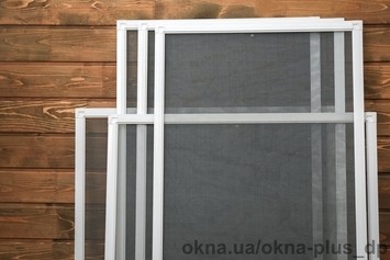Москітна сітка для металопластикових вікон білого кольору