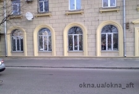 Площа Феербаха