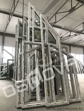 Нестандартні віконні конструкції