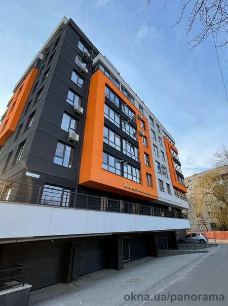 Багатоповерховий будинок