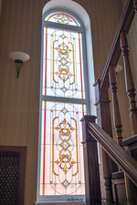 Витражное окно на лестнице &mdash; 