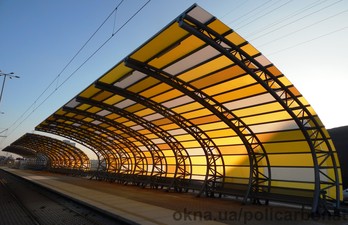 Навіс Пірона &mdash; Аміран XXI