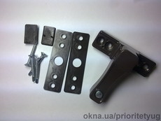 Противовзломная защелка с фиксатором коричневая