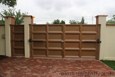 Откатные ворота из Филенки в Николаеве, Херсоне