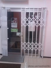 Грати (решітки) розсувні будь-яких розмірів