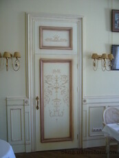 Реставрация старых дверей.