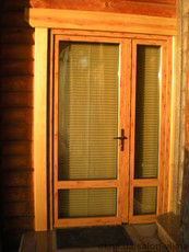 Входные двери из термоизолированного алюминия.