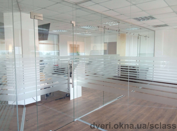 Office glass partitions