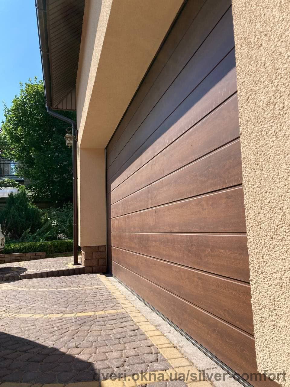 Секционные ворота, ворота для гаража