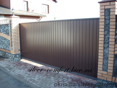 Ворота  вьездные откатные.