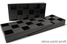 Клин монтажный 15*45*95