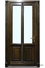 Деревянные двери