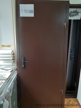 Дверь входная металл/фанера в ламинированной пленке