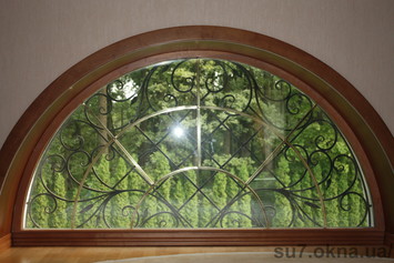 Дерев'яні вікна із євробрусу