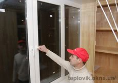 Ремонт пластикових вікон на Оболоні