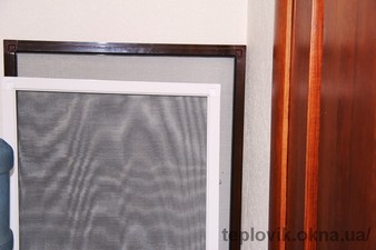 Москитные сетки на пластиковые окна на Дарнице &mdash; СК Комфорт