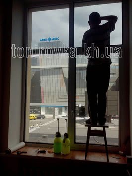 Тонування вікон балконів