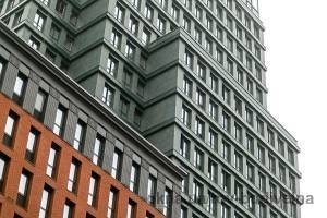 Фасад оздоблений керамогранітом —  Фасад оздоблений керамогранітом —