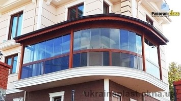 Безрамне заскління балконів і лоджій