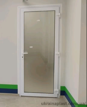 Межкомнатная дверь с усиленными петлями
