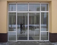 Раздвижные стеклянные двери