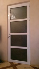 Межкомнатные двери из холодного алюминия.