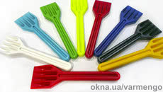 Лопатка ПВХ для монтажа стеклопакетов.