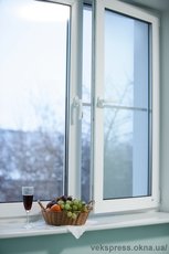 Двостулкове вікно з профілю Rehau з фурнітурою МАСО