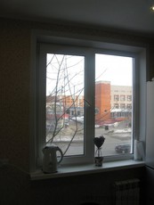 Недороге вікно на кухню