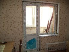 Очень теплый выход на балкон на проспекте Бажана