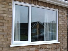 Тепле вікно в приватний будинок