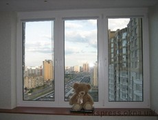 Доступне тристулкове вікно з усіма відкриваннями