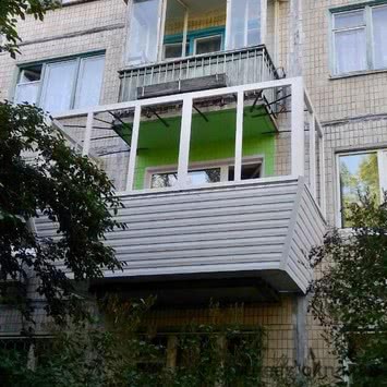 Винос балконів по підвіконню (Київ)