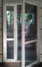 Двери металопластиковые