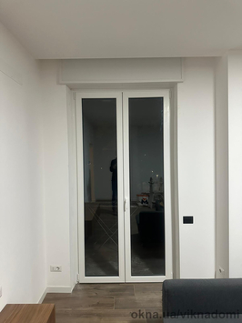 Вікна (фінестре Finestre) і балконні двері (порта фінестре Porta Finestre)