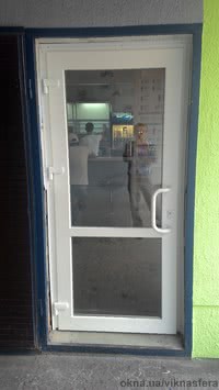 Металлопластиковая входная дверь