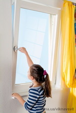 Окно в детскую Rehau фурнитурой МАСО (Австрия)