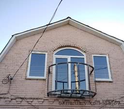 Арочная дверь WDS c окнами. &mdash; Vikon