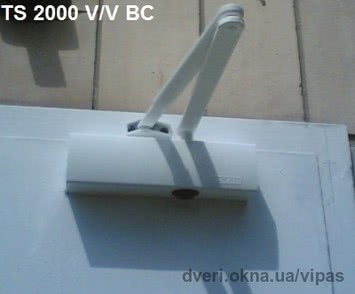 Доводчик Geze TS 2000 V ВС с рычажной (локтевой) тягой