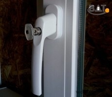 Ручка с ключом для пластиковых окон (антидетка)