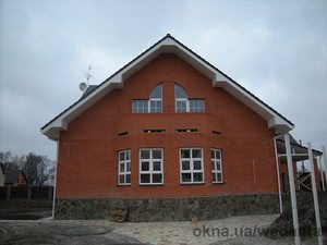 Величезний асортимент і приємне обслуговування - це вікна і двері від `Веданта` &mdash; Веданта