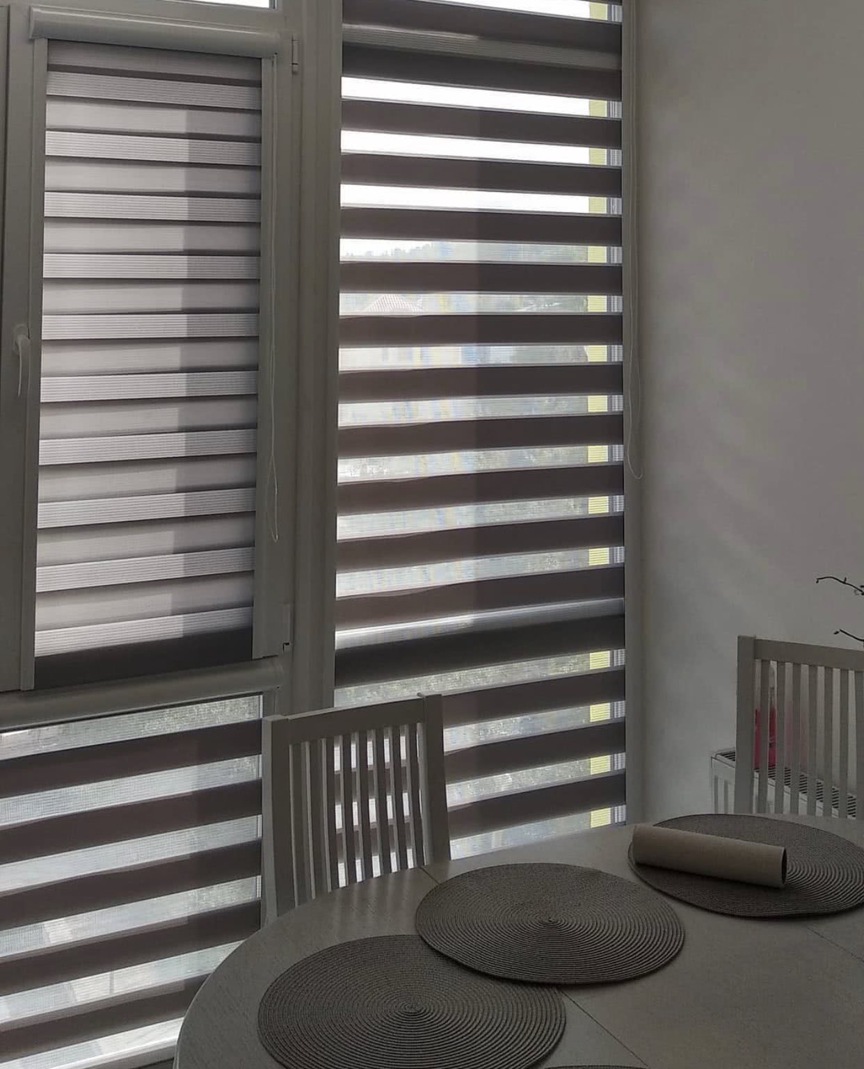 Жалюзі і Рулонні штори